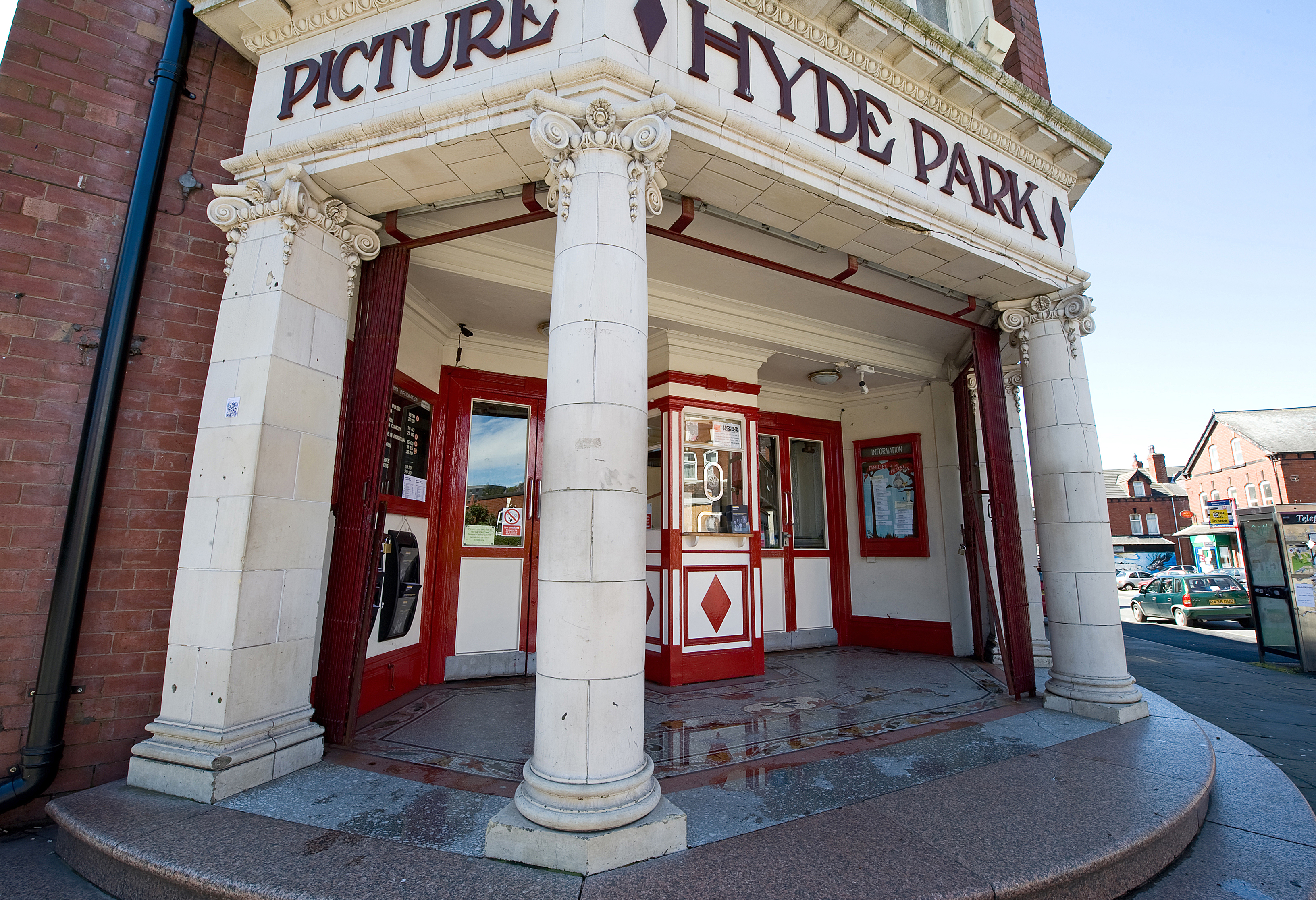 Hyde Park Picture House