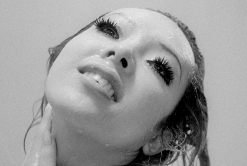 Funeral Parade of Roses