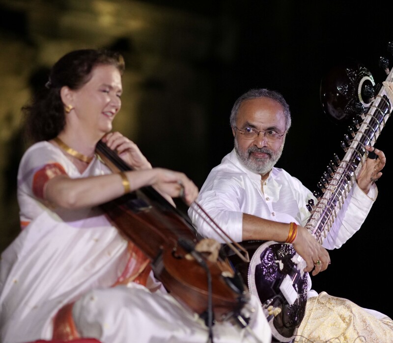 Silver Harmonies – 25 Years Together in Life and Music