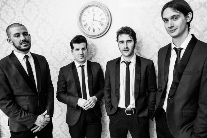 LOUIS LOUIS LOUIS Live at Sela Bar!