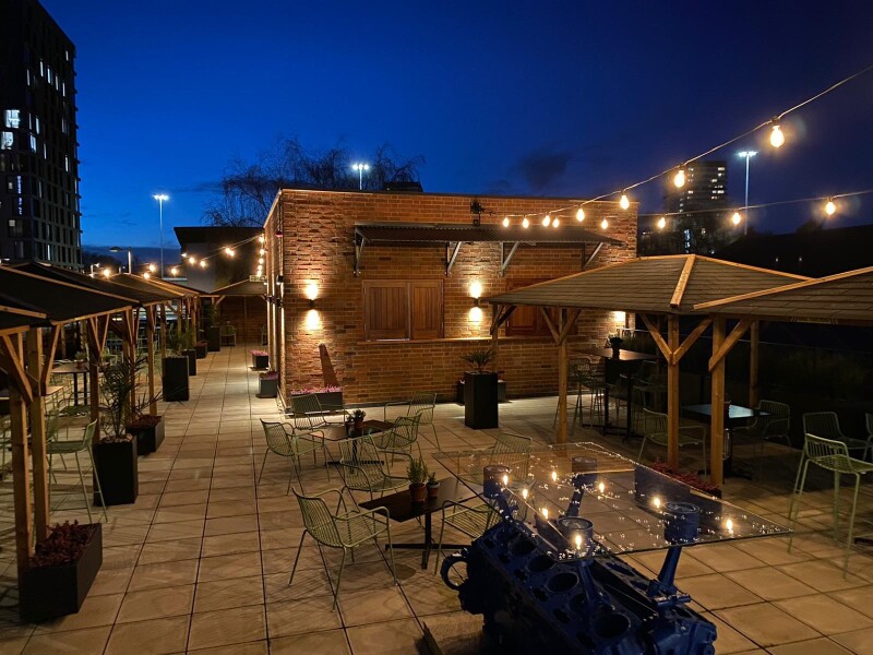 Generators Rooftop Terrace/Bar