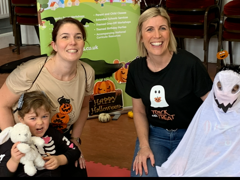 Boo & Bend, Stories and Yoga