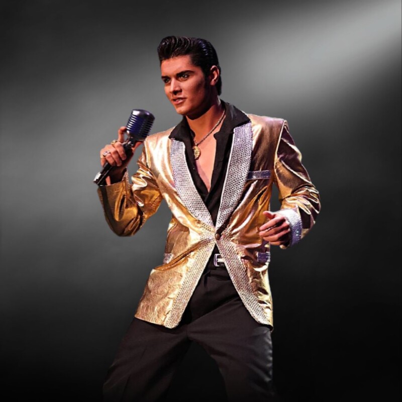 Emilio Santoro as Elvis