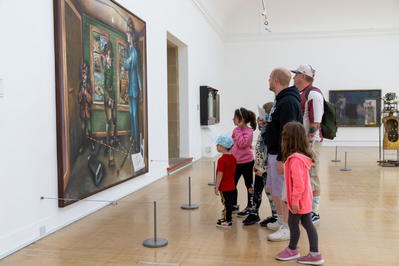 Loud Gallery Tour