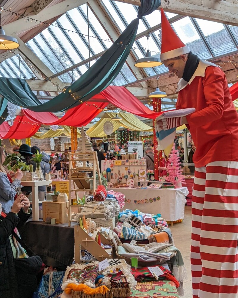 Christmas Makers Market Volume 2