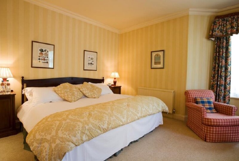 Haley’s Hotel and Restaurant