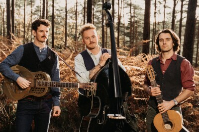 A.D. Scruffs – Thirsty Old World Tour