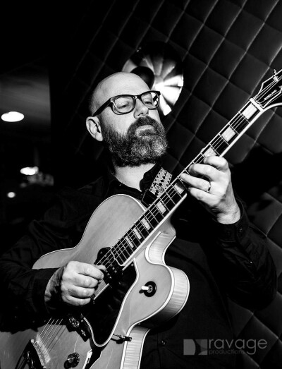 TNL: Jeffrey Hewer Trio