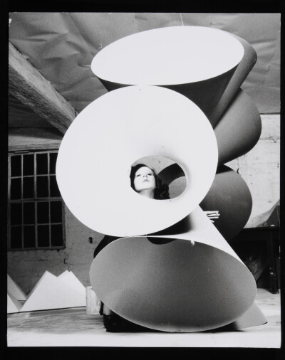 ‘Some Steel’: Sculpture and Steel in Britain, 1960-90