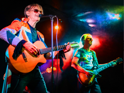 MoonAge – The Best Of Bowie