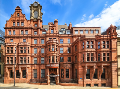 The Met Hotel